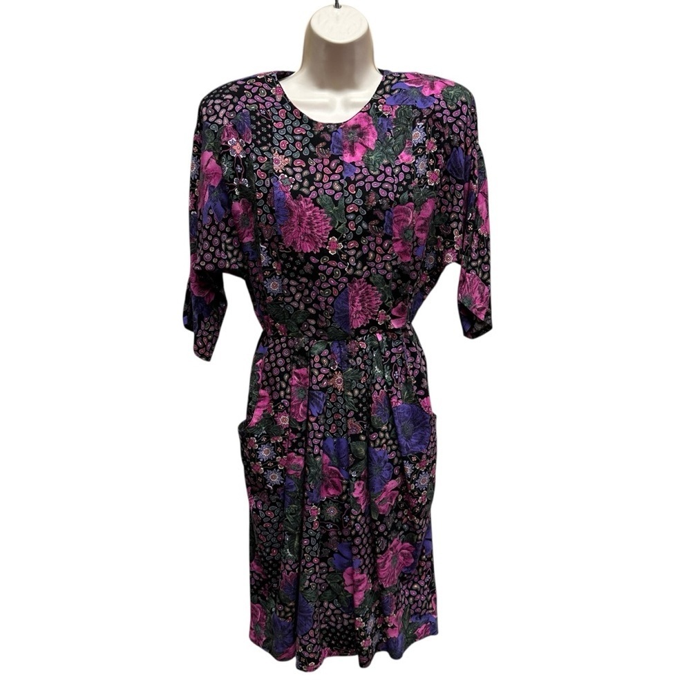 Vintage 80s Bold Floral Pattern Midi Dress, Pleated Front medium pockets
